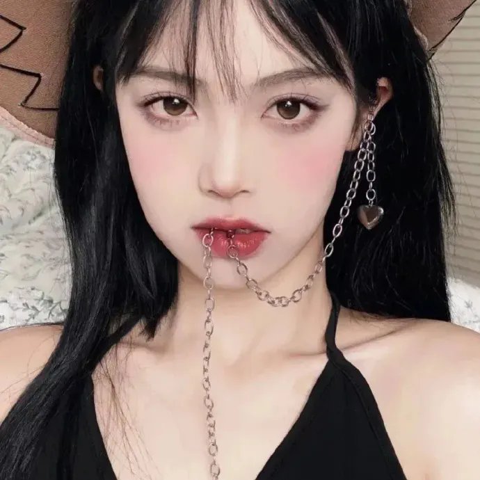 毛子佩闯宫
